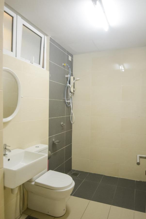 Azfa Duplex Suite At De Centrum Putrajaya Bangi Free Wifi كاجانغ المظهر الخارجي الصورة