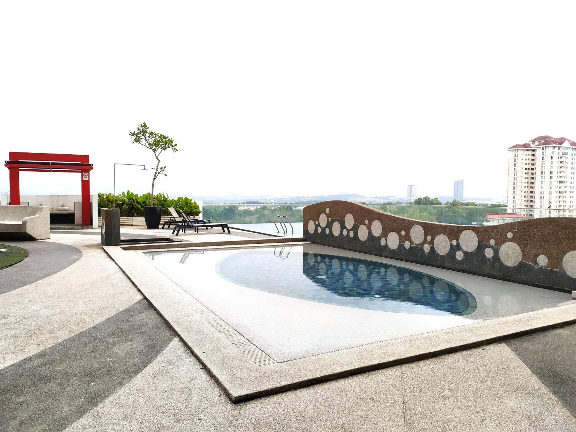 Azfa Duplex Suite At De Centrum Putrajaya Bangi Free Wifi كاجانغ المظهر الخارجي الصورة